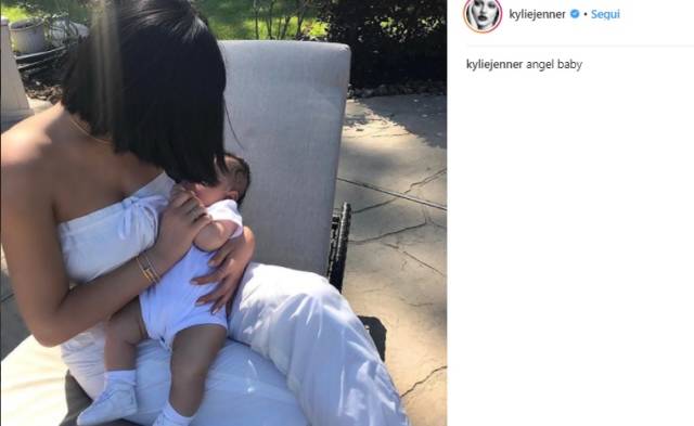 Kylie Jenner risponde alla domanda: Chi è il padre di Stormi?